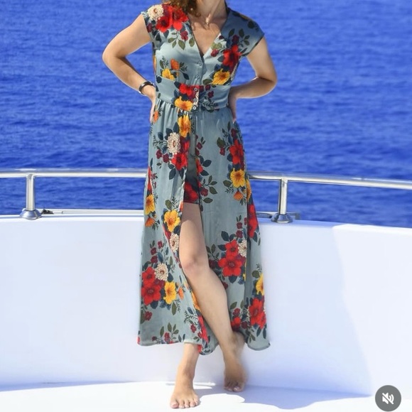 Zara Dresses & Skirts - Zara floral romper dress